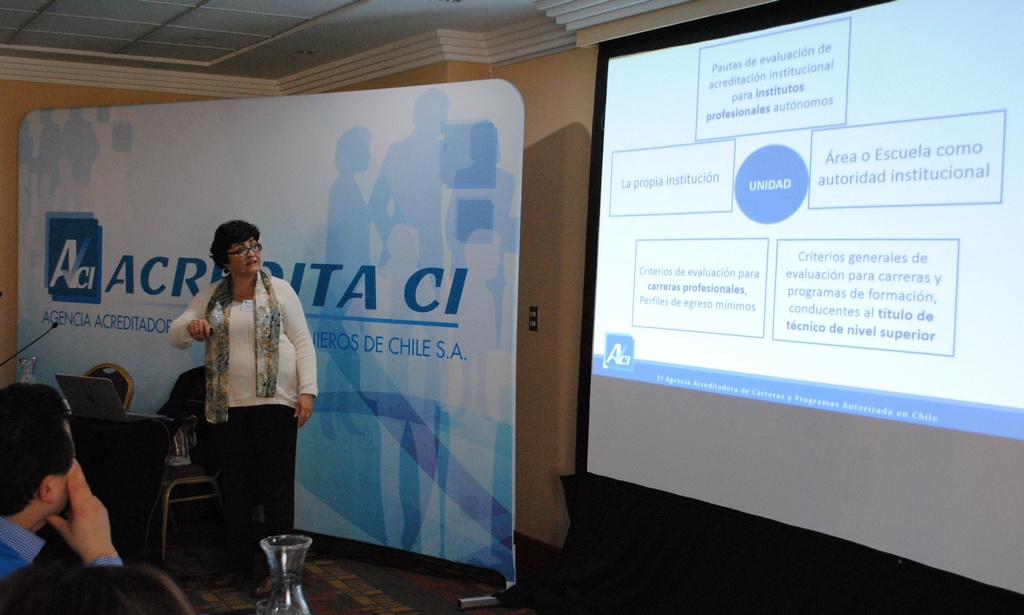 SEMINARIO SOBRE LOS PROCESOS DE ACREDITACIÓN DE CARRERAS TÉCNICAS Y PROFESIONALES — foto 6 de 17
